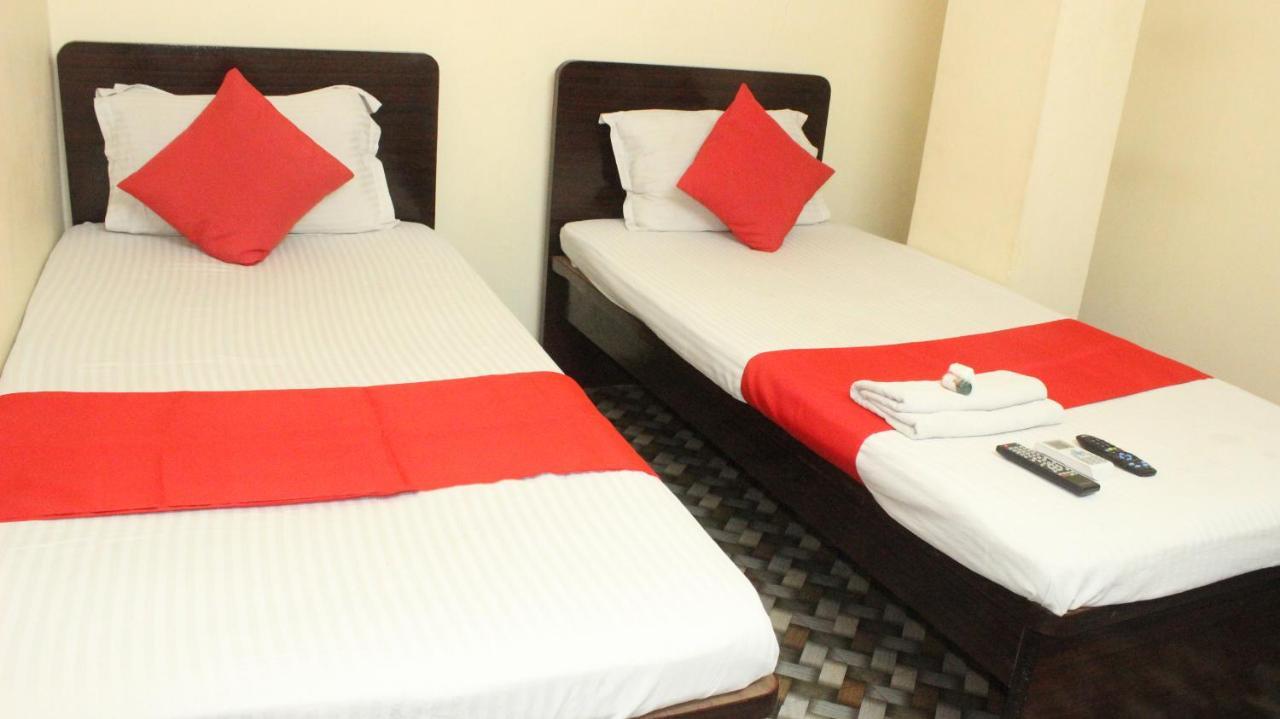 Hotel Galaxy Inn Durgāpur エクステリア 写真
